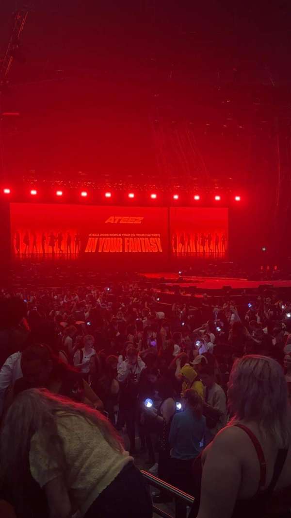 Qudos Bank Arena, section: 2, row: HH, seat: 30