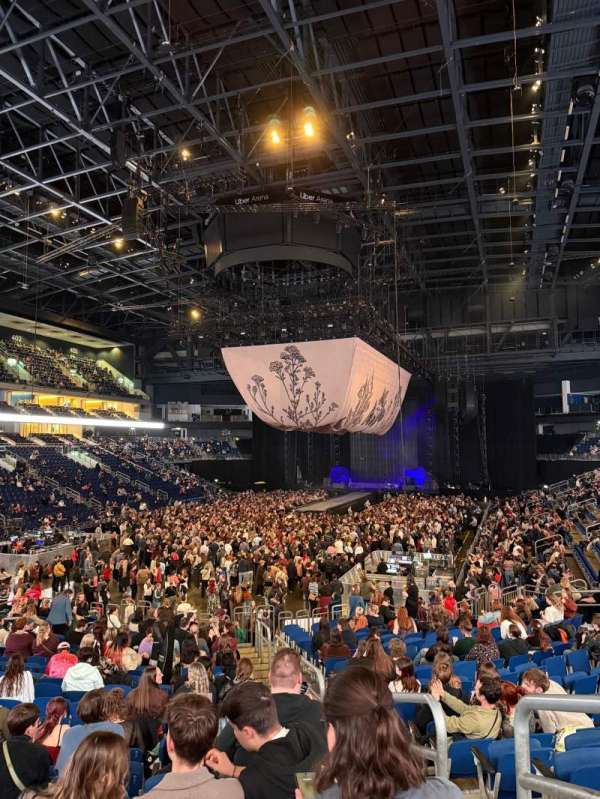 Uber Arena, section: 202, row: 19, seat: 21