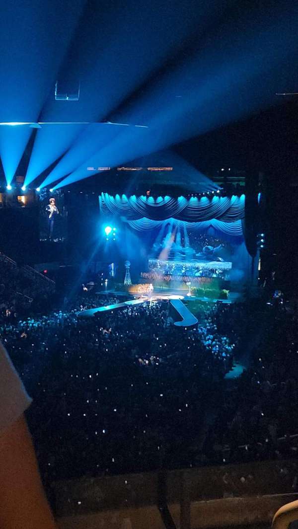 Toyota Center, section: 415, row: 3, seat: 1