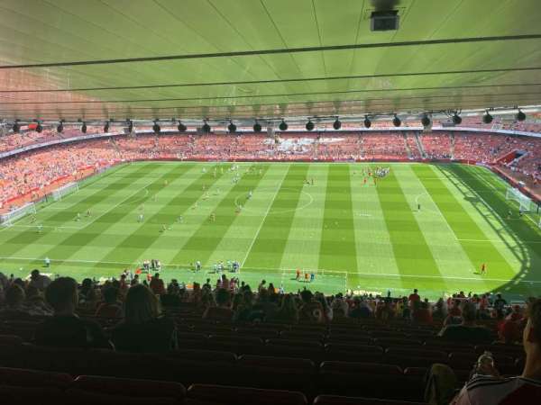 Emirates Stadium, section: 133, row: 32, seat: 1181