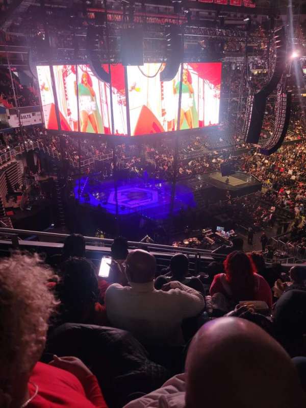 Capital One Arena, section: 225, row: H, seat: 7