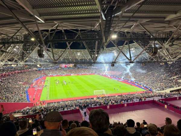London Stadium, section: 220, row: 65, seat: 69