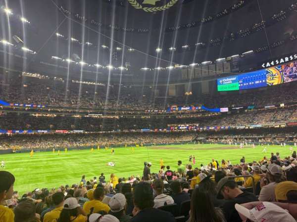 Caesars Superdome, section: 117, row: 21, seat: 10