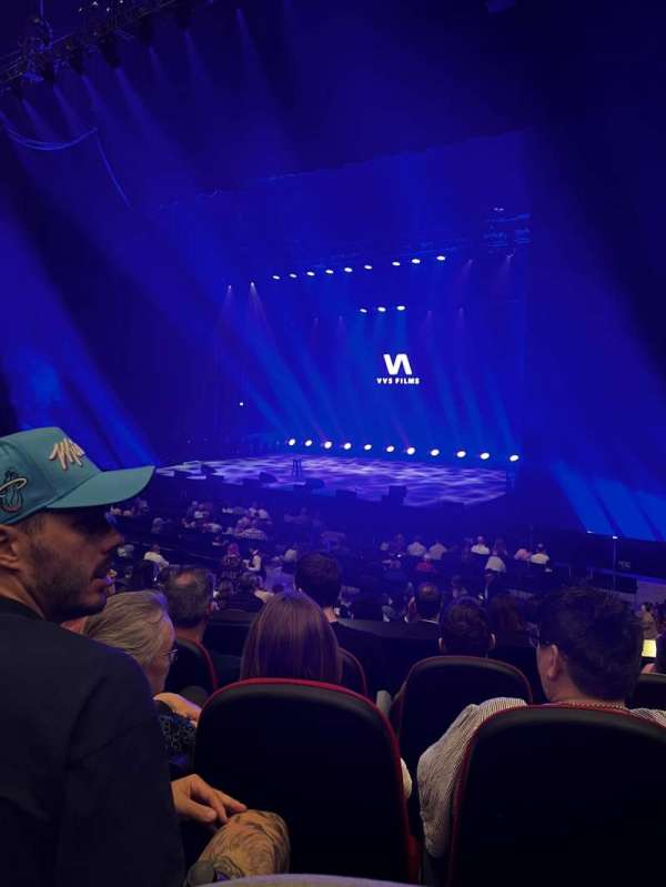 TikTok Entertainment Centre, section: 4, row: Q, seat: 100