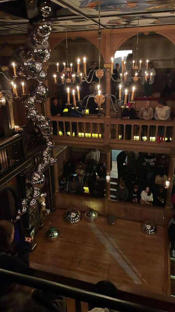 Sam Wanamaker Playhouse at Shakespeare's Globe, section: Upper Gallery, row: C, seat: 3