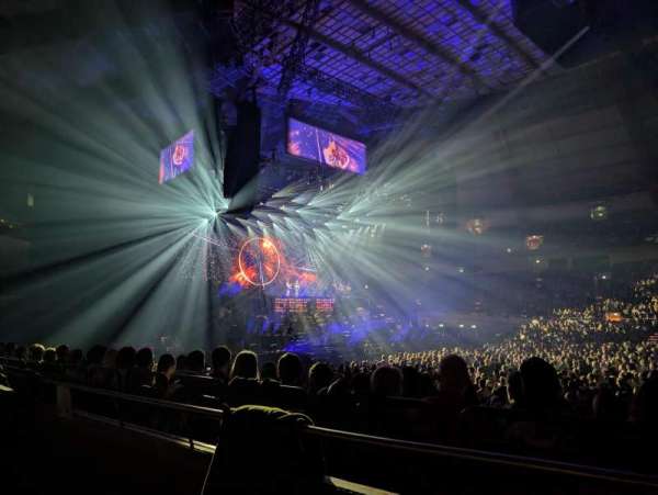 Westfalenhalle, section: 4, row: 1, seat: 3