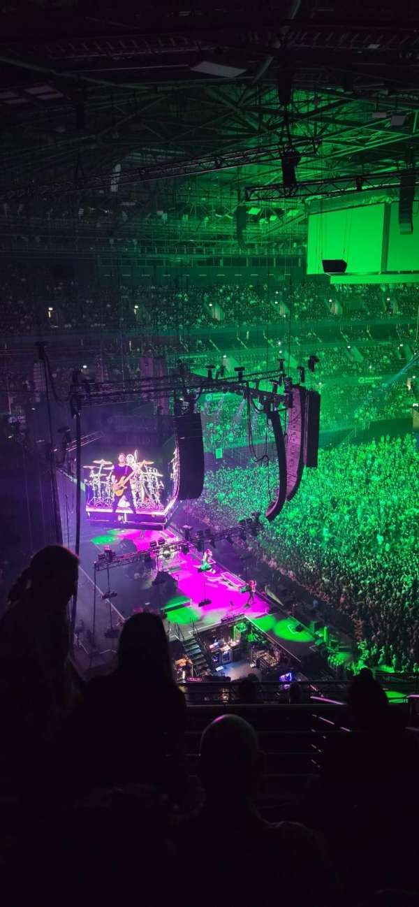 Qudos Bank Arena, section: 77, row: J, seat: 581