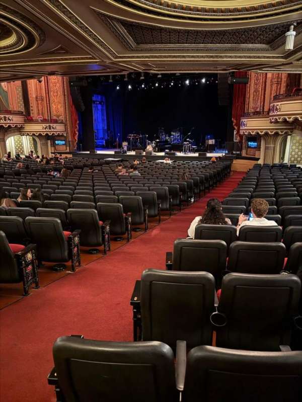 Orpheum Theatre, Los Angeles, section: Orchestra R, row: Z, seat: 32