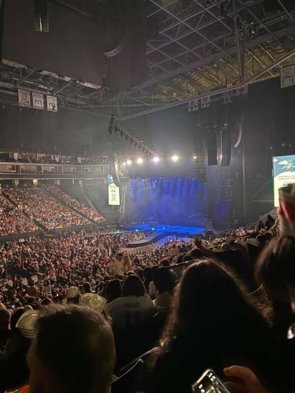 Golden 1 Center, section: 109, row: R, seat: 6