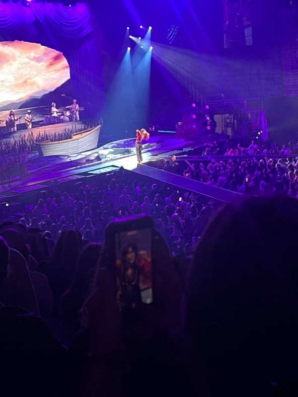 UBS Arena, section: 115, row: 21, seat: 5