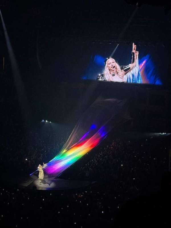 State Farm Arena, section: 213, row: B, seat: 19