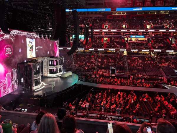 Capital One Arena, section: 229, row: D, seat: 4