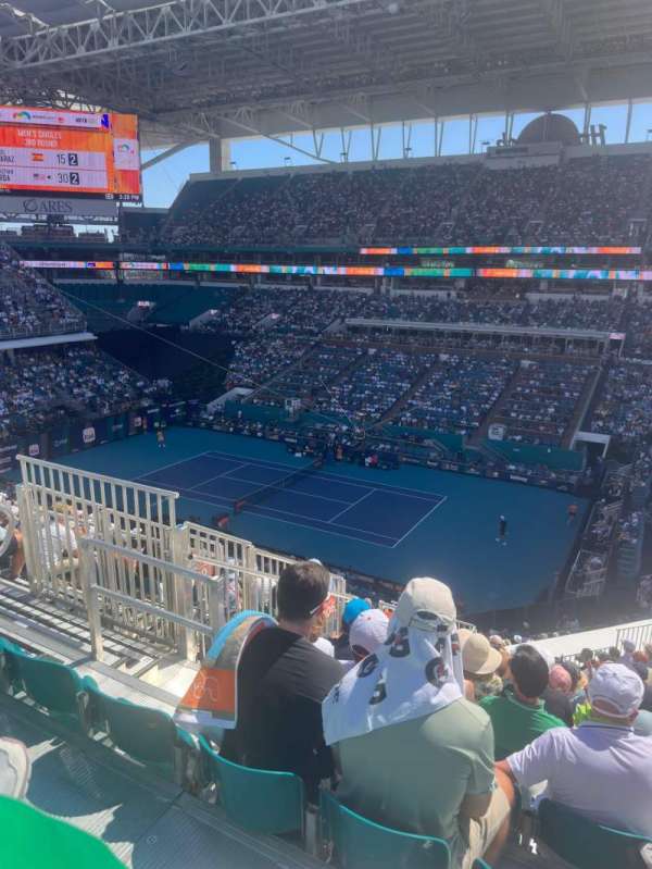Hard Rock Stadium, section: 106, row: 14, seat: 18