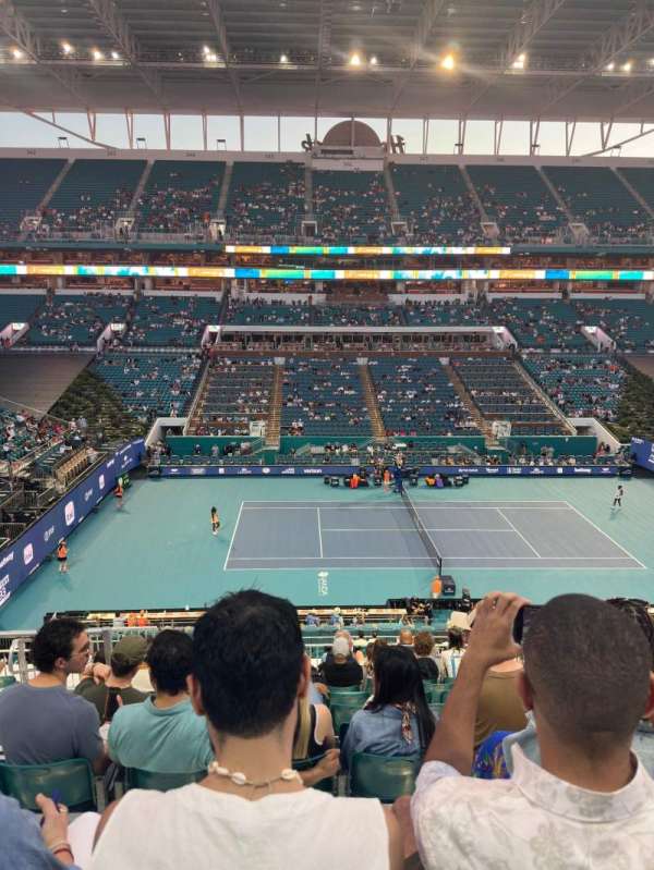 Hard Rock Stadium, section: 109, row: 11, seat: 13
