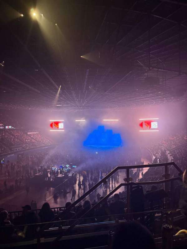 Kia Forum, section: 202, row: 4, seat: 13