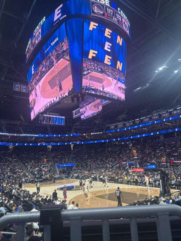 Chase center, section: 124, row: 7, seat: 3
