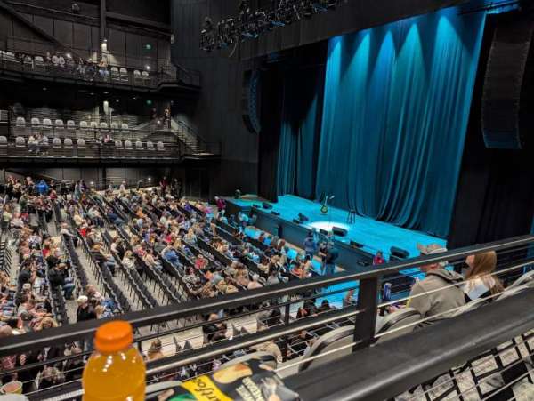 The Andrew J Brady Music Center, section: Headliner Right, row: B, seat: 10