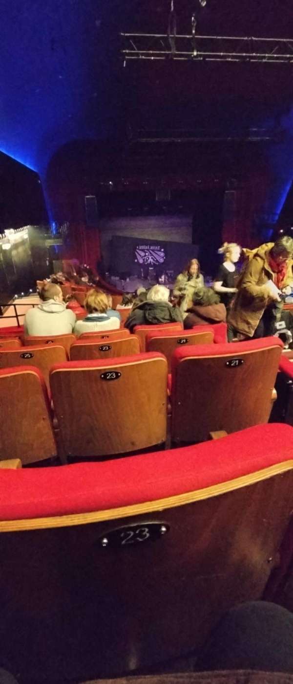 L'Olympia, section: Balcon, row: 18, seat: 23