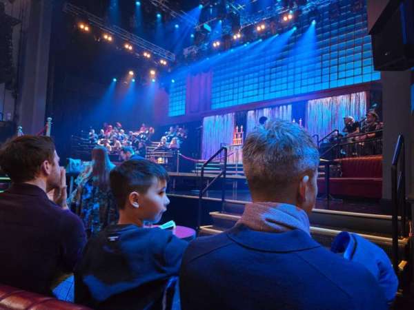 Broadhurst Theatre, section: Orchestra R, row: D, seat: 10