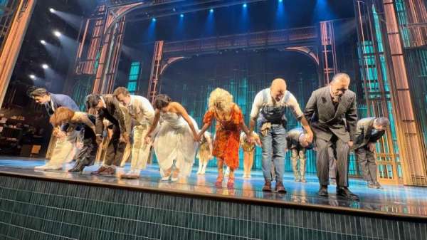 Broadway Theatre - 53rd Street, section: Orchestra C, row: A, seat: 104