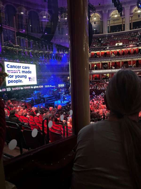 Royal Albert Hall, section: Loggia 07, row: 2, seat: 8