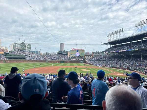 Wrigley Field, section: 212, row: 2, seat: 19