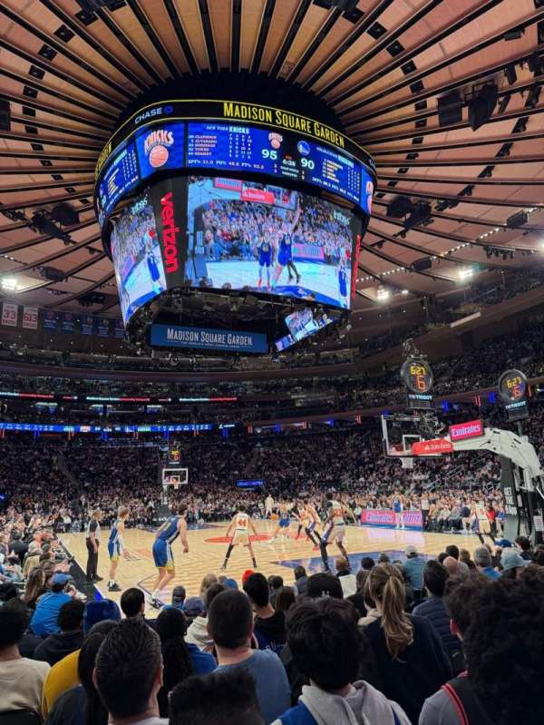 Madison Square Garden, section: 1, row: 7, seat: 4