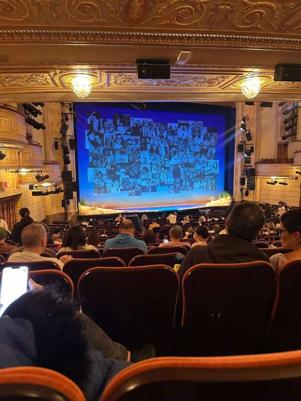 Majestic Theatre, section: Orchestra L, row: T, seat: 17