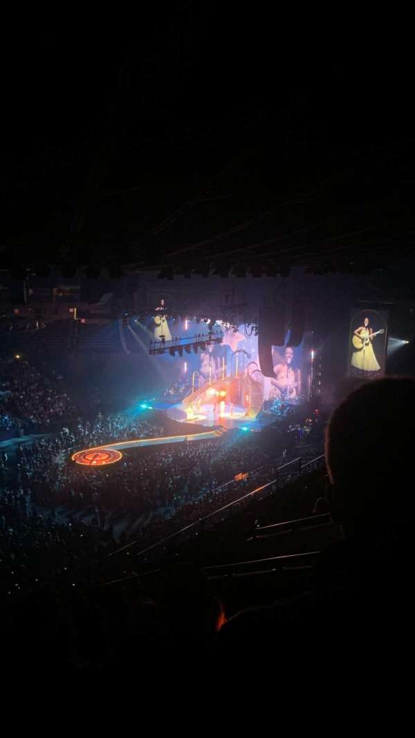 Oakland Arena, section: 204, row: 13, seat: 5