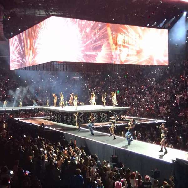 Centre Bell, section: 121, row: E, seat: 10