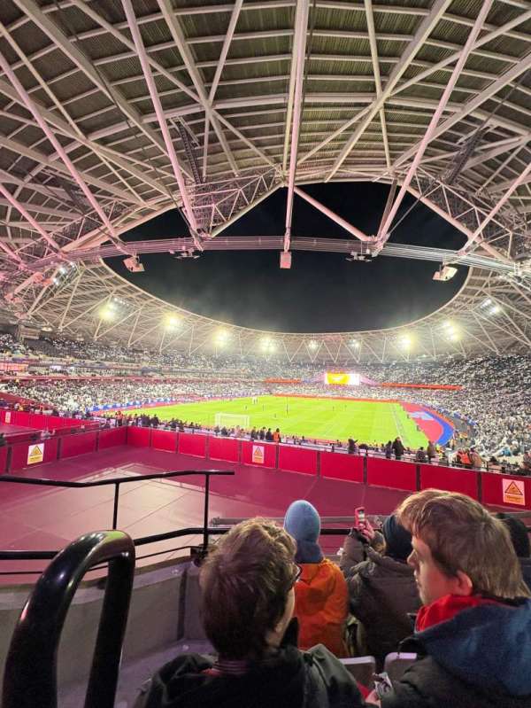 London Stadium, section: 225, row: 33, seat: 766