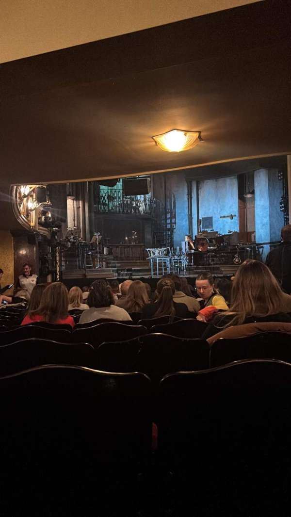 Lyric Theatre, West End, section: Stalls, row: T, seat: 22
