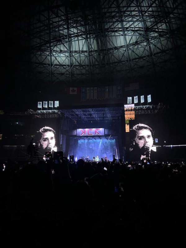 Rogers Centre, section: Floor B5, row: 21, seat: 8