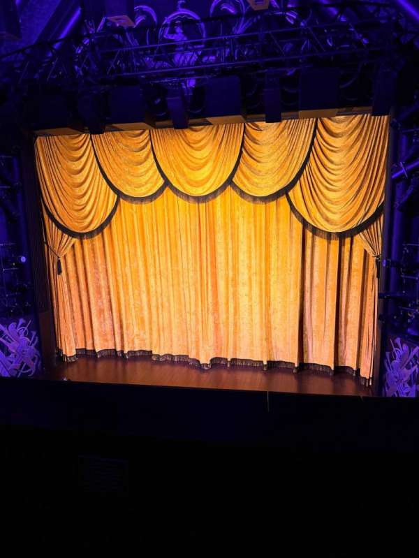 Trafalgar Theatre, section: Dress Circle, row: B, seat: 9