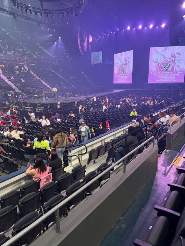 PeoplesBank Arena, section: 118, row: F, seat: 8