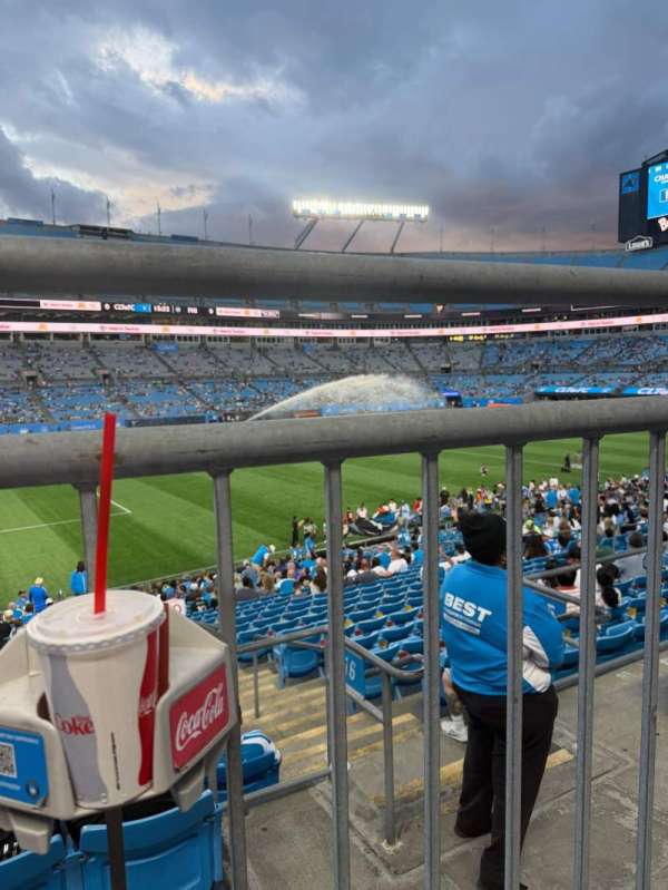 Bank of America Stadium, section: 320, row: 1, seat: 4