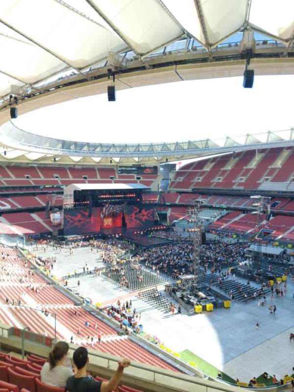 Estadio Metropolitano, Madrid, section: 321, row: 07, seat: 23