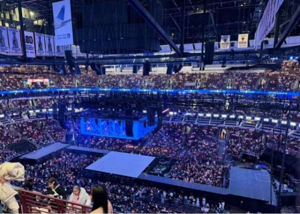 United Center, section: 333, row: 11, seat: 17
