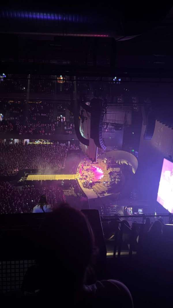 Ziggo Dome, section: 202, row: 12, seat: 37