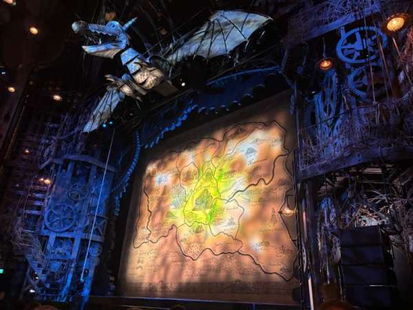 Apollo Victoria Theatre, section: Stalls, row: K, seat: 5