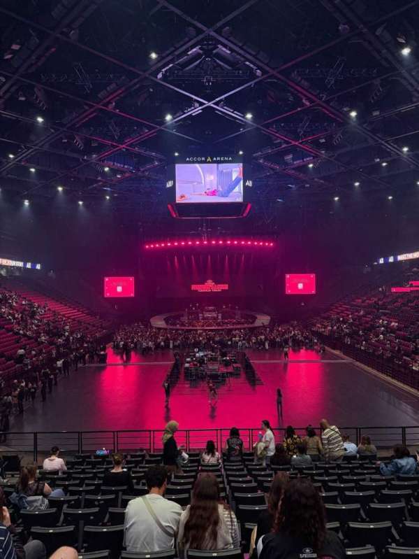 Accor Arena, section: Gradin U, row: 10, seat: 32
