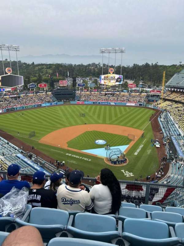 Dodger Stadium, section: 7TD, row: E, seat: 4