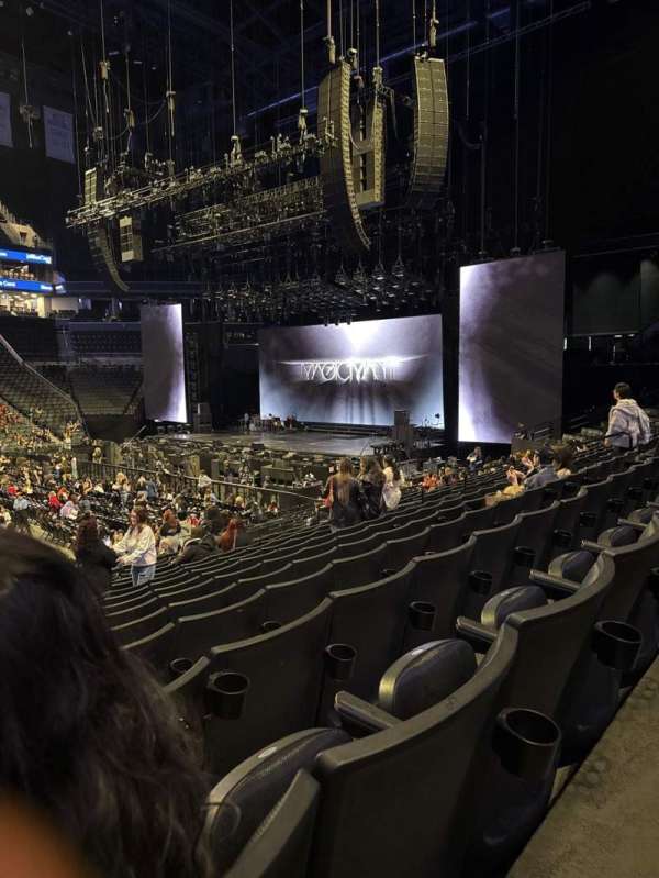 Barclays Center, section: 8, row: 17, seat: 18
