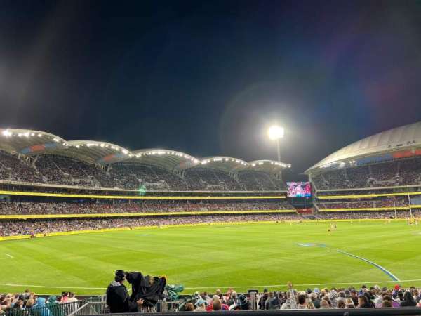 Adelaide Oval, section: 200, row: D, seat: 2