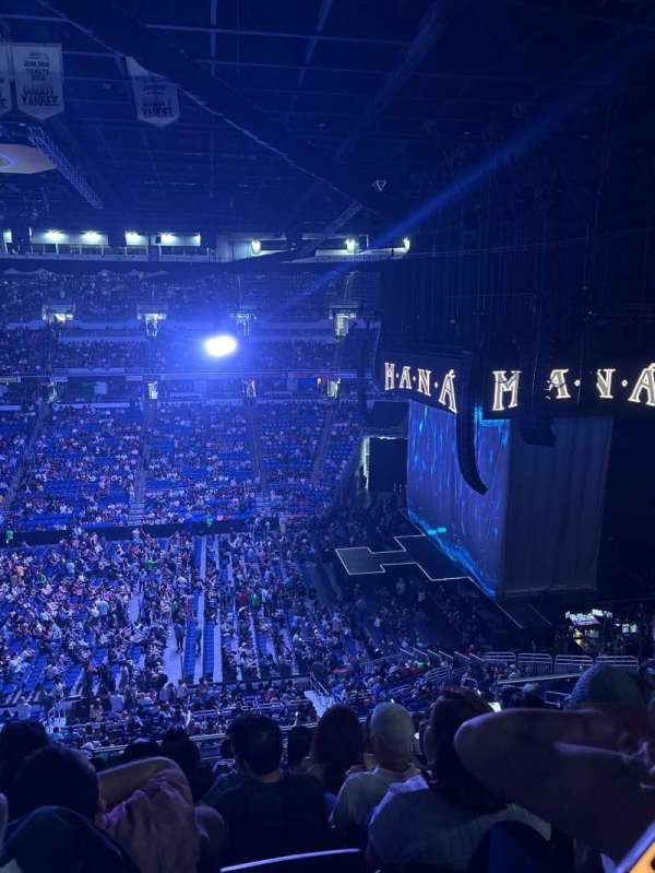 Coliseo de Puerto Rico, section: L202, row: J, seat: 8