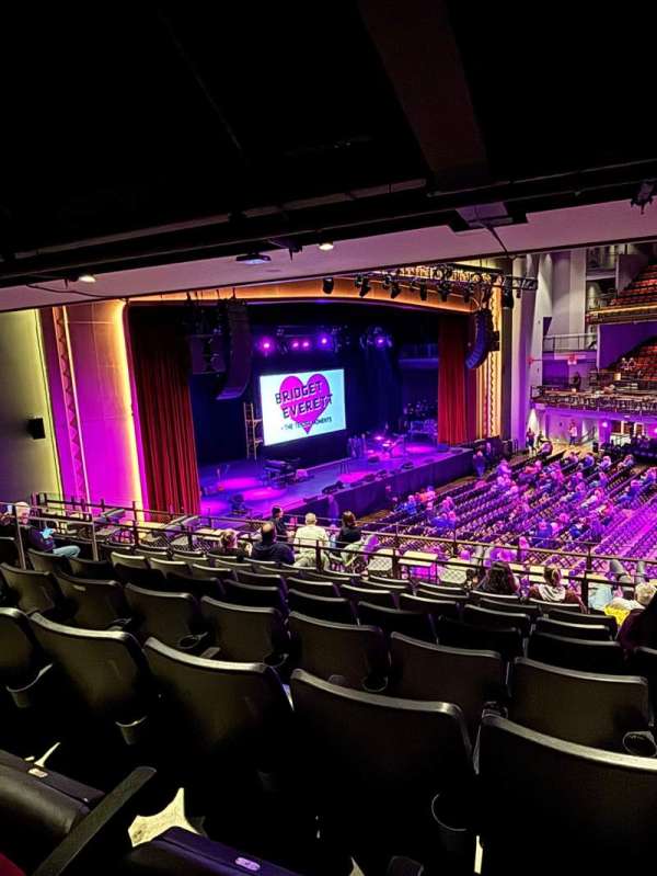 MGM Music Hall at Fenway, section: 208, row: H, seat: 9