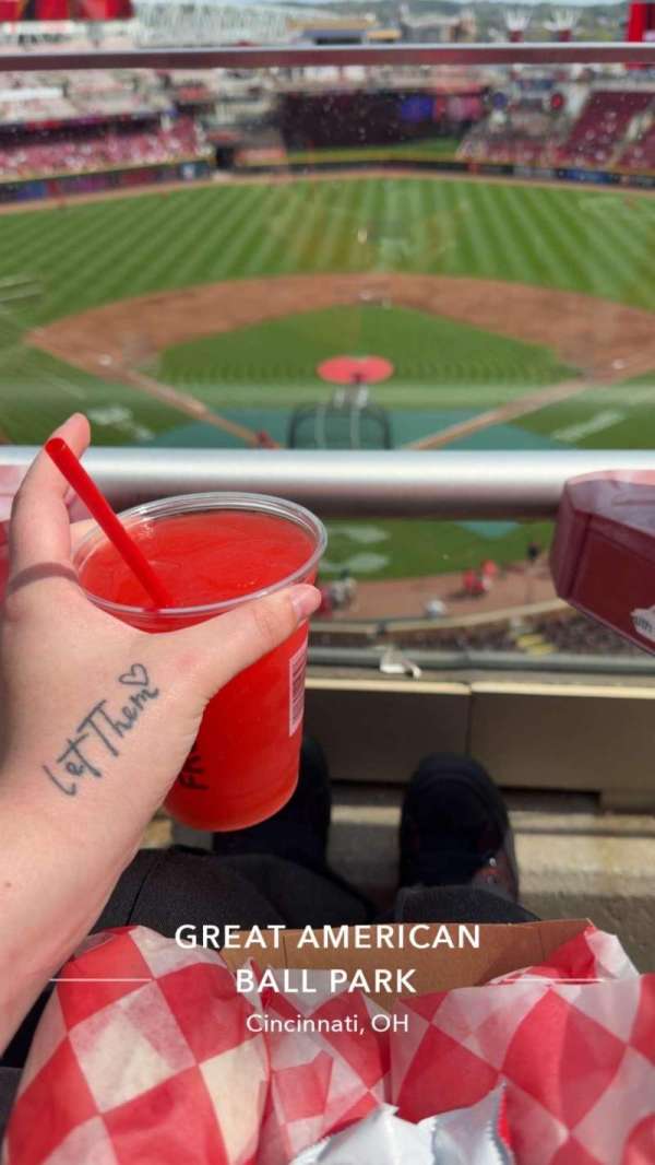 Great American Ball Park, section: 424, row: A, seat: 14