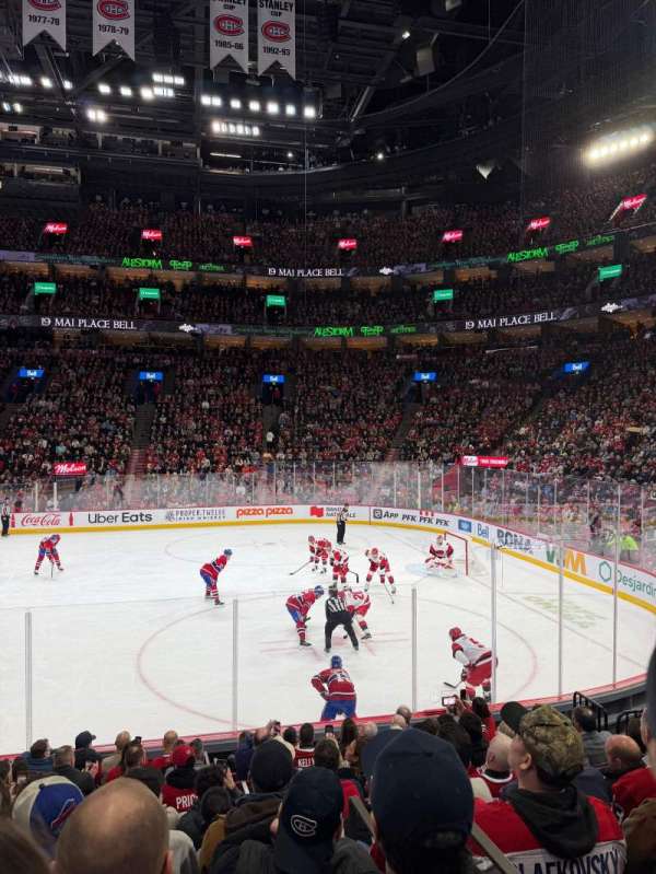 Centre Bell, section: 123, row: E, seat: 8