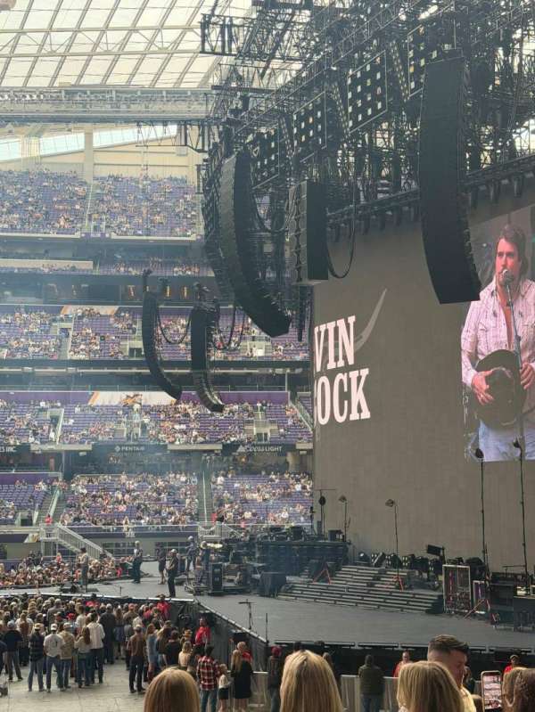 U.S. Bank Stadium, section: 107, row: 11, seat: 7