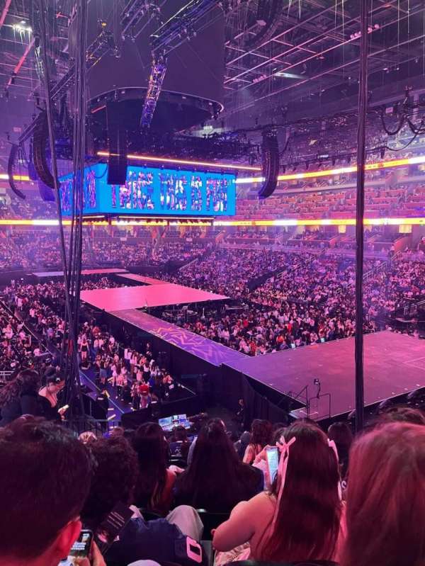 Kia Center, section: 102, row: 25, seat: 24